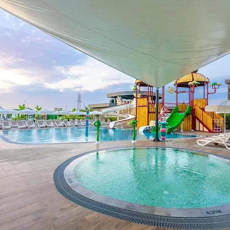 Calyptus Kirman Premium Hotel Side